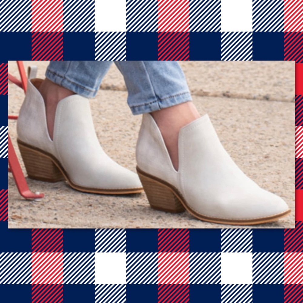 Corky’s Stassi White Metallic Boots